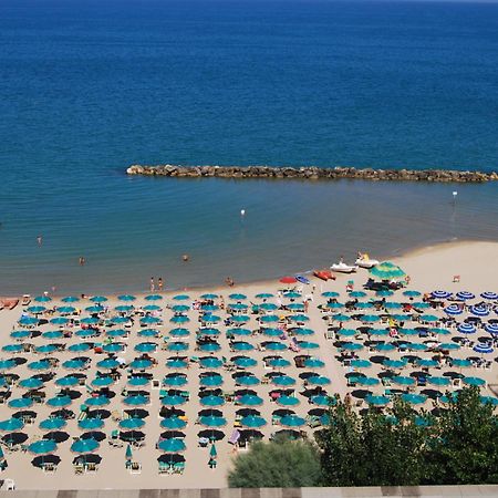Grand Hotel Adriatico Montesilvano Marina Dış mekan fotoğraf