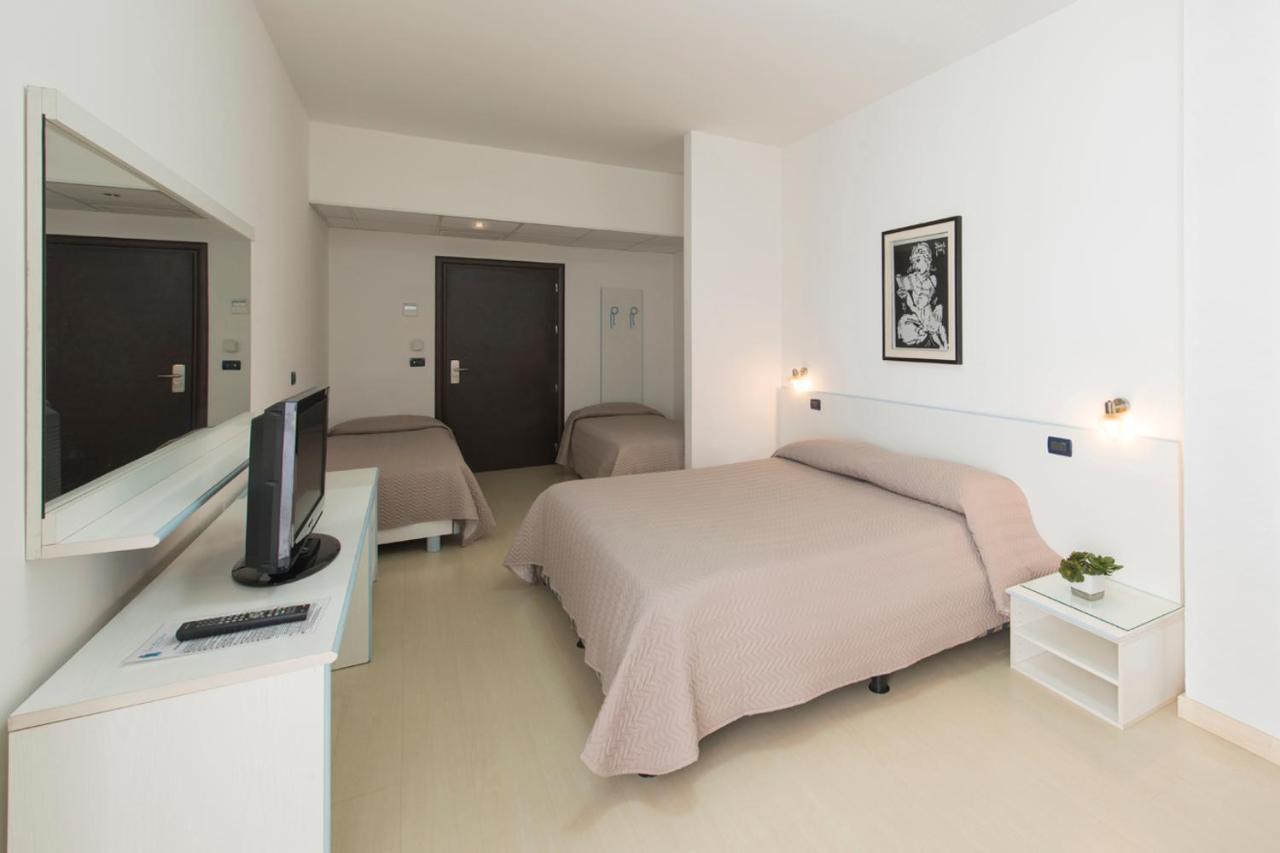 Grand Hotel Adriatico Montesilvano Marina Dış mekan fotoğraf