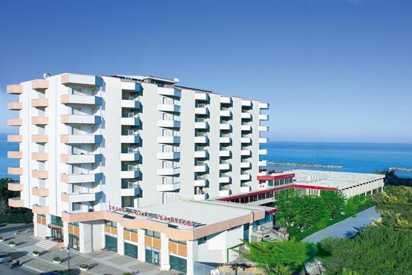 Grand Hotel Adriatico Montesilvano Marina Dış mekan fotoğraf
