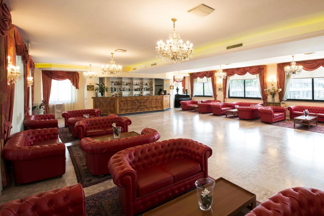 Grand Hotel Adriatico Montesilvano Marina Dış mekan fotoğraf